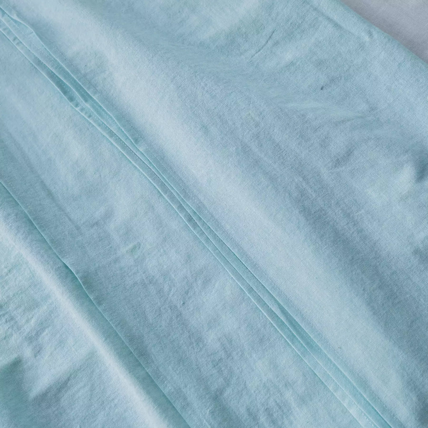 Set di biancheria da letto in lino e cotone con lenzuolo piatto 240x270 in turchese melange