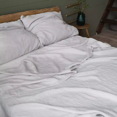 Set di lenzuola in lino con lenzuolo piatto 190х270 in grigio