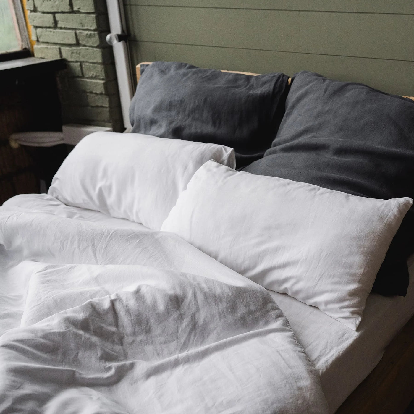 Linen bedding set 220x240 in Optical White