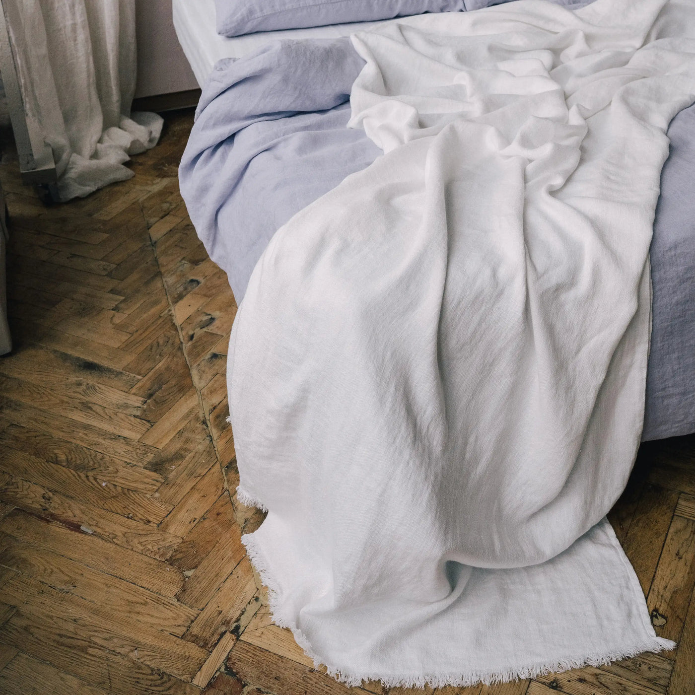 Acquista ora la coperta di lino premium bianca su Tintory Store 2