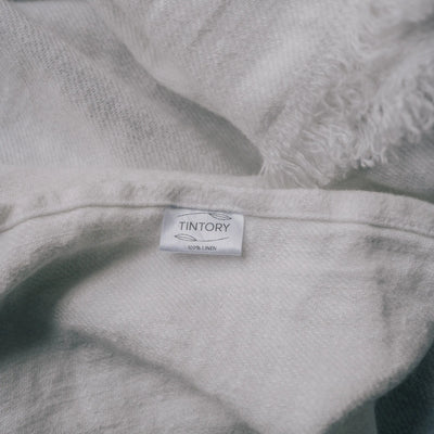 Acquista ora la coperta di lino premium bianca su Tintory Store 5
