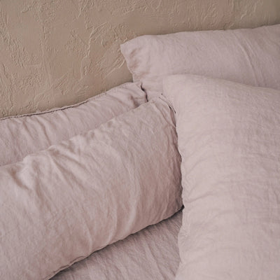 Find Natural & Breathable Linen Pillowcase Set in Rose Quartz
