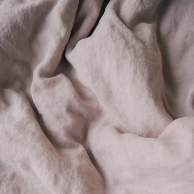Find Natural & Breathable Linen Pillowcase Set in Rose Quartz 4