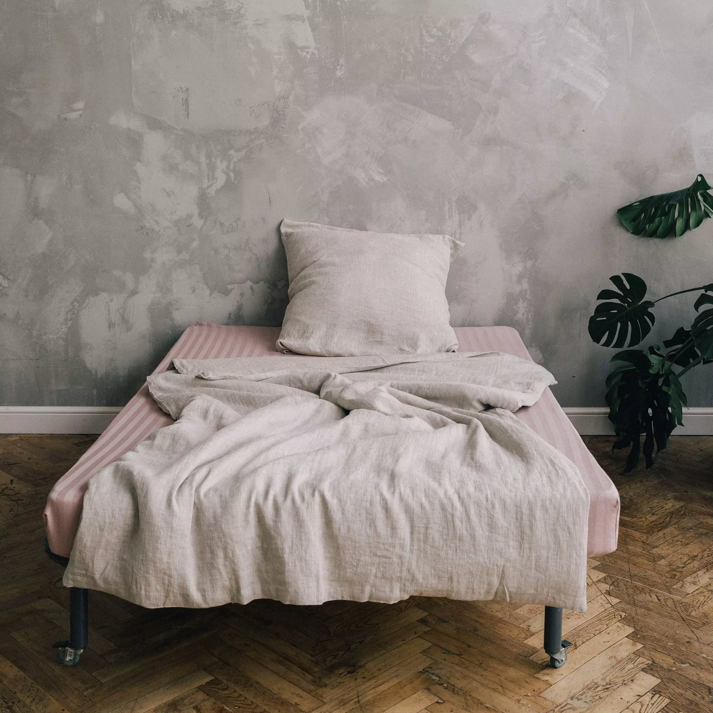 Acquista il set di biancheria da letto in lino super soffice 135x200 in lino naturale.